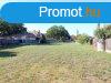 Hajdsmson kzpontjban 700 m2-es, sszkzmves, lakvezet