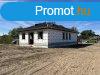 Kadafalvn 91 m2-es klnll csaldi ingatlan 500 m2-es tel