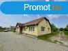 Elad 700m2-es Telephely, Aszd