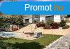 Elad 380m2-es Csaldi hz, Budars