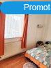 Kisnmedi kzpontjban 118 m2-es, 4 szobs, feljtott tgla